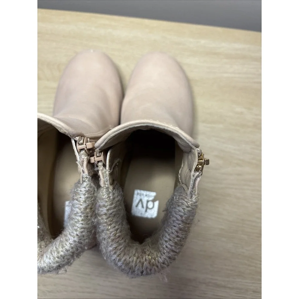 Dolce Vita Girls Ankle Boots Light‎ Pink Size 2 Crochet Accent Style 1182212